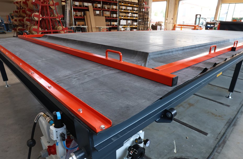 Infinity vacuum press from Columbus for BiMobil