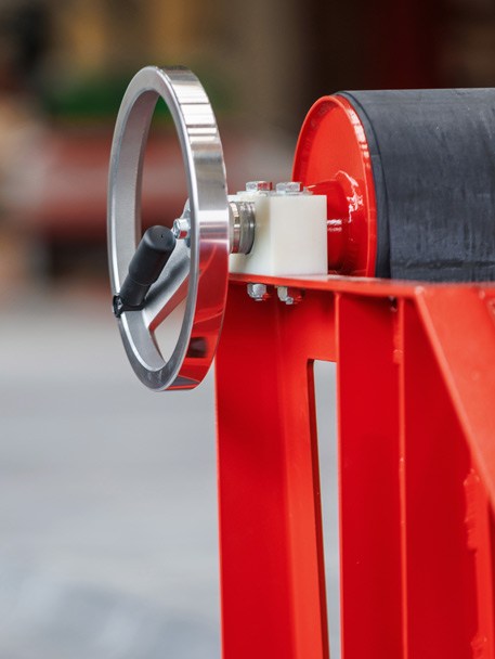 Infinity vacuum press from Columbus for BiMobil